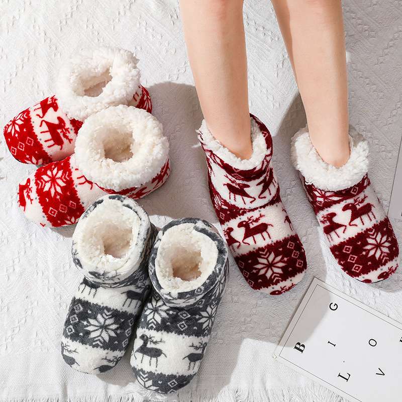 Chaussons d'intérieur pour l'hiver Univers Cocooning en polaire sherpa très chaud