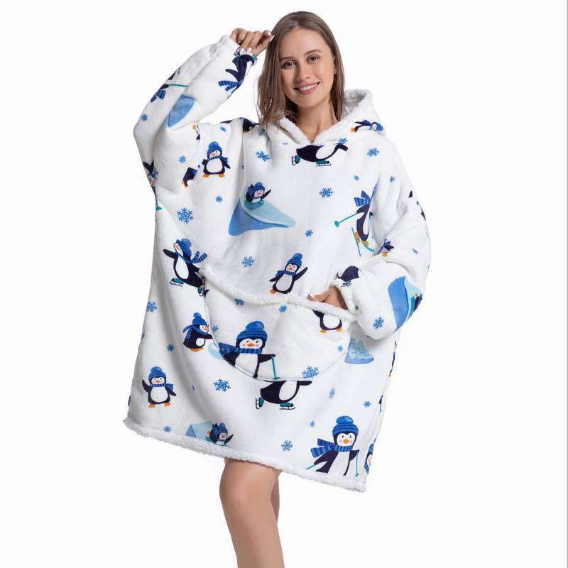 https://www.universcocooning.com/wp-content/uploads/2023/08/Sweat-Plaid-fantaisie-Pingouin-Adulte.jpeg